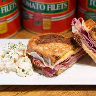 Rosa's Reuben